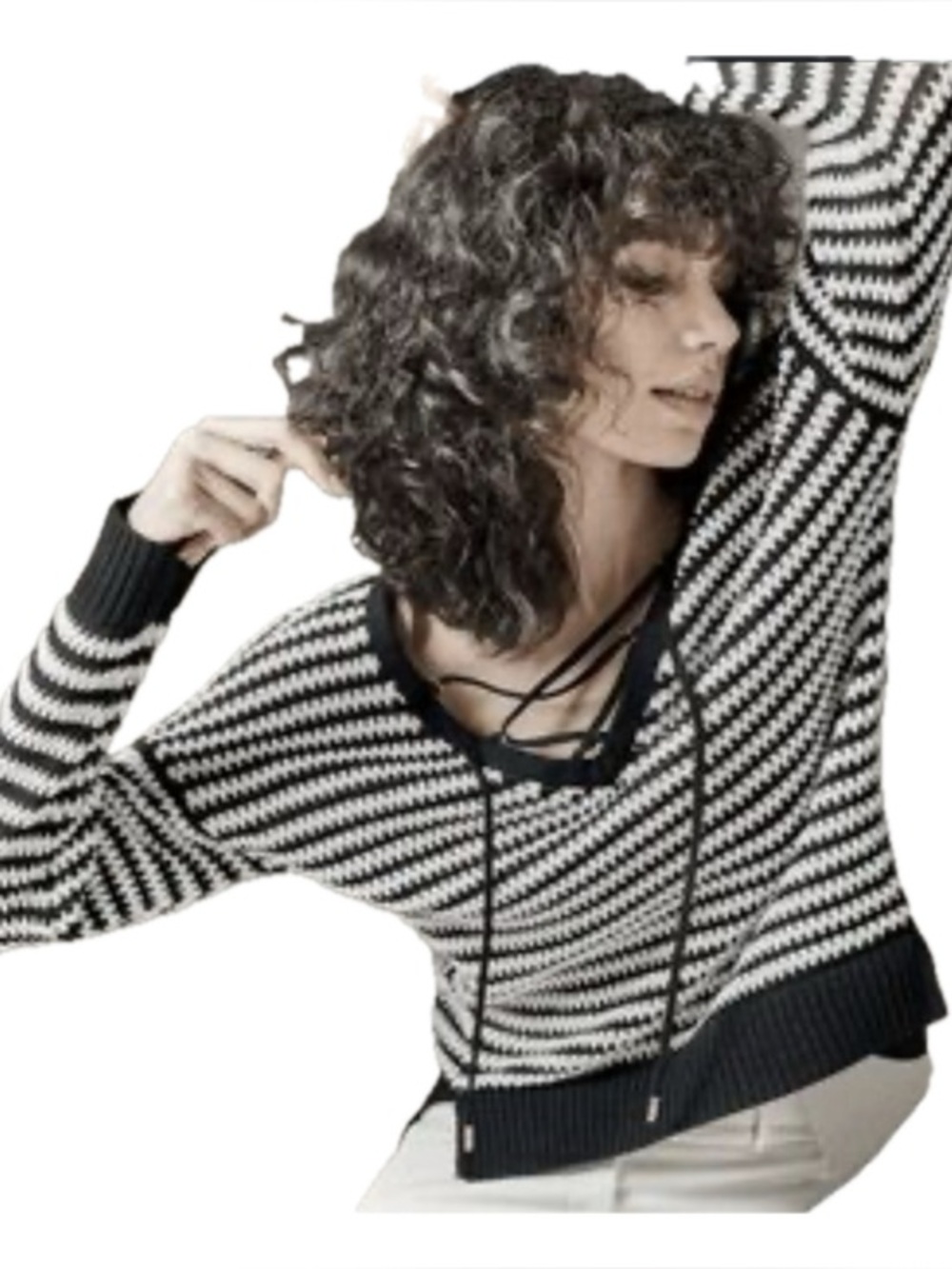 WHBM Crochet V Neck Sweater in Black and White